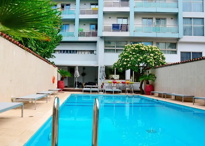 Отель Aquamare And