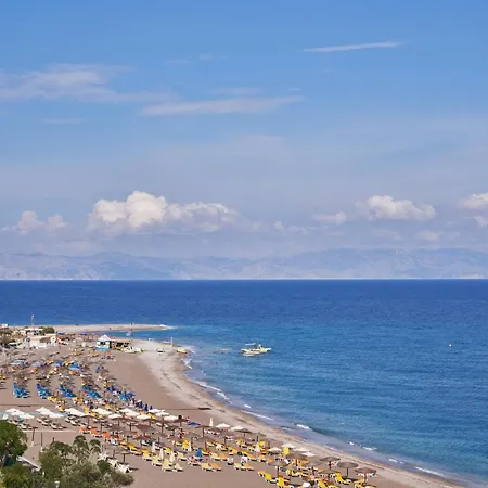 Aquamare And 4*