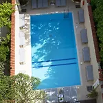 Otel Aquamare And Rhodes City
