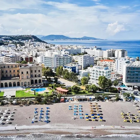 Готель Aquamare And 4*