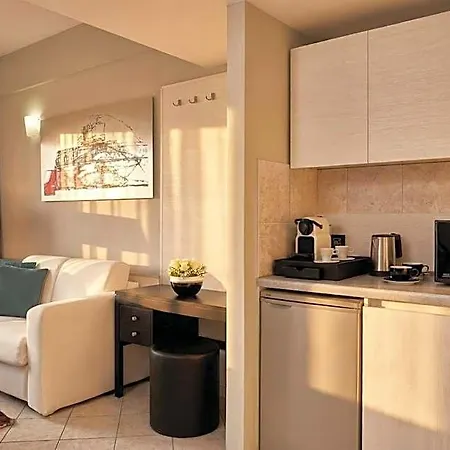 Hotell Aquamare And 4*
