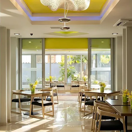 Hotelli Aquamare And Rhodes City